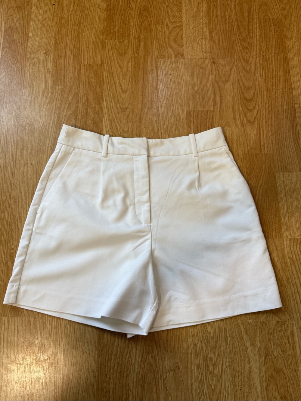 Zara White High-Waist Tailored  Shorts  - Size s